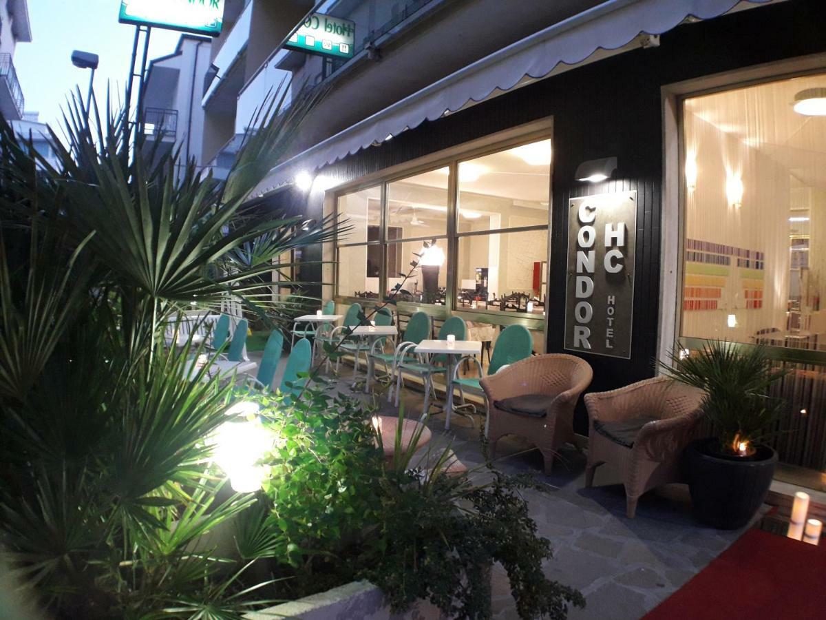 Hotel Condor-New 2024-Con Piscina ريتشيوني المظهر الخارجي الصورة
